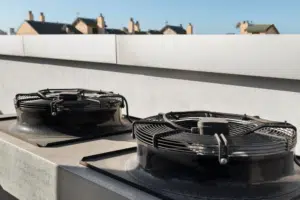 طريقة عزل الخزان العلوي